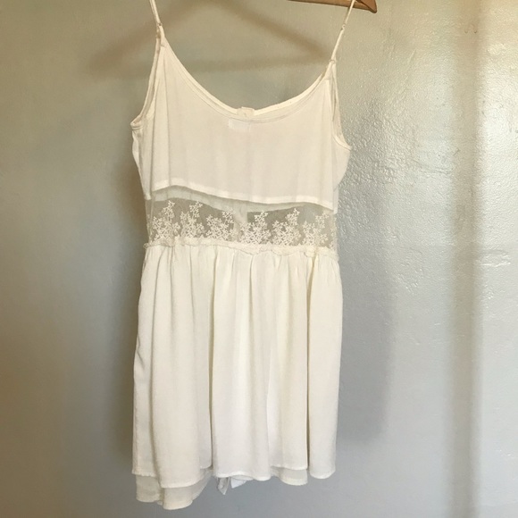 Tobi Festival Dress - Picture 3 of 4